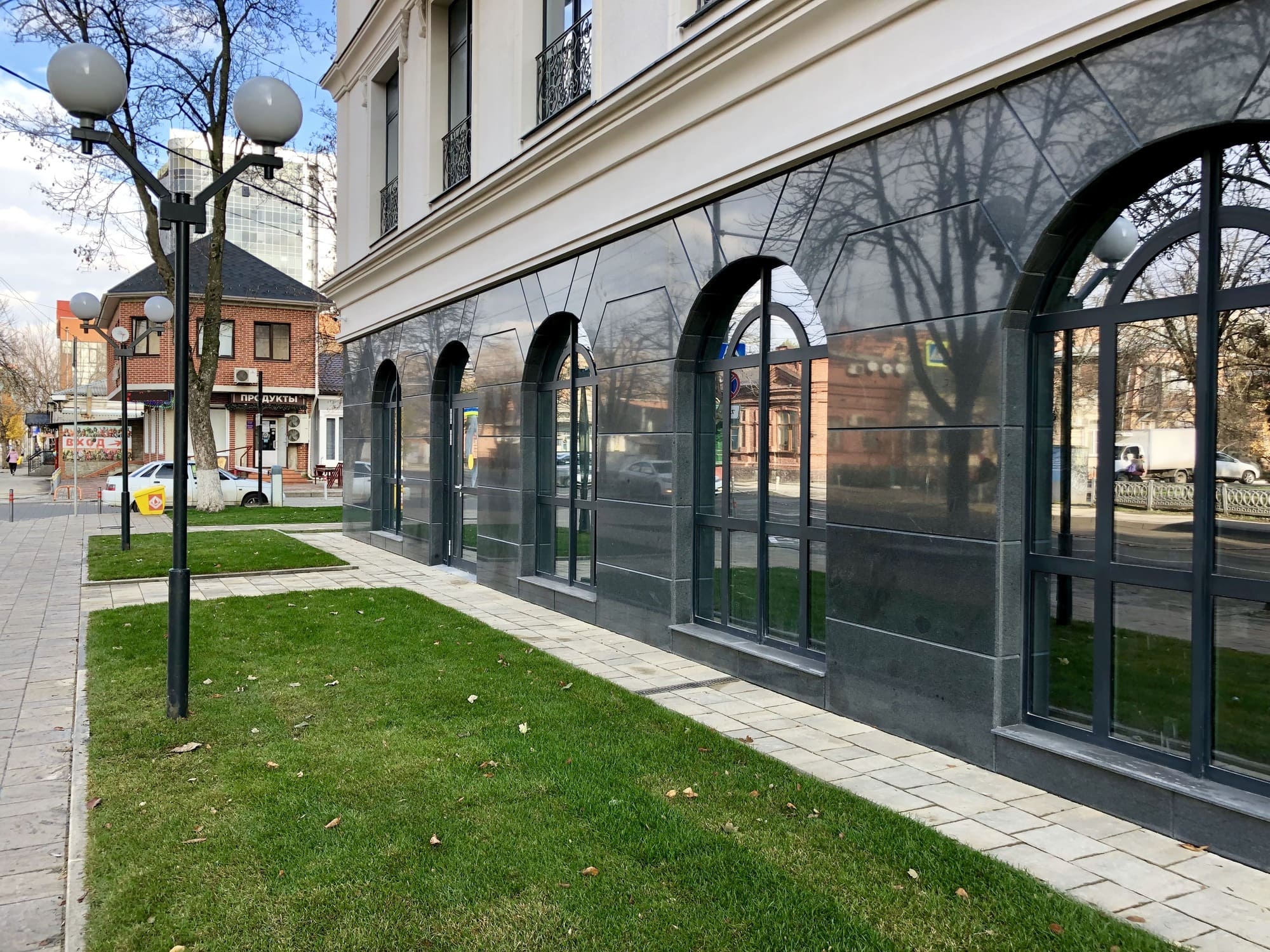 Галерея  ДКТ Мариинский Бульвар 15