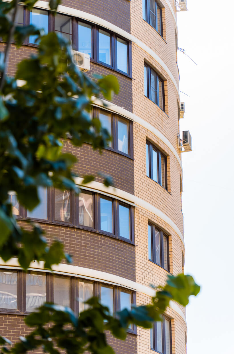 Остекленные закругленные лоджии ЖК Победа 2 очередь