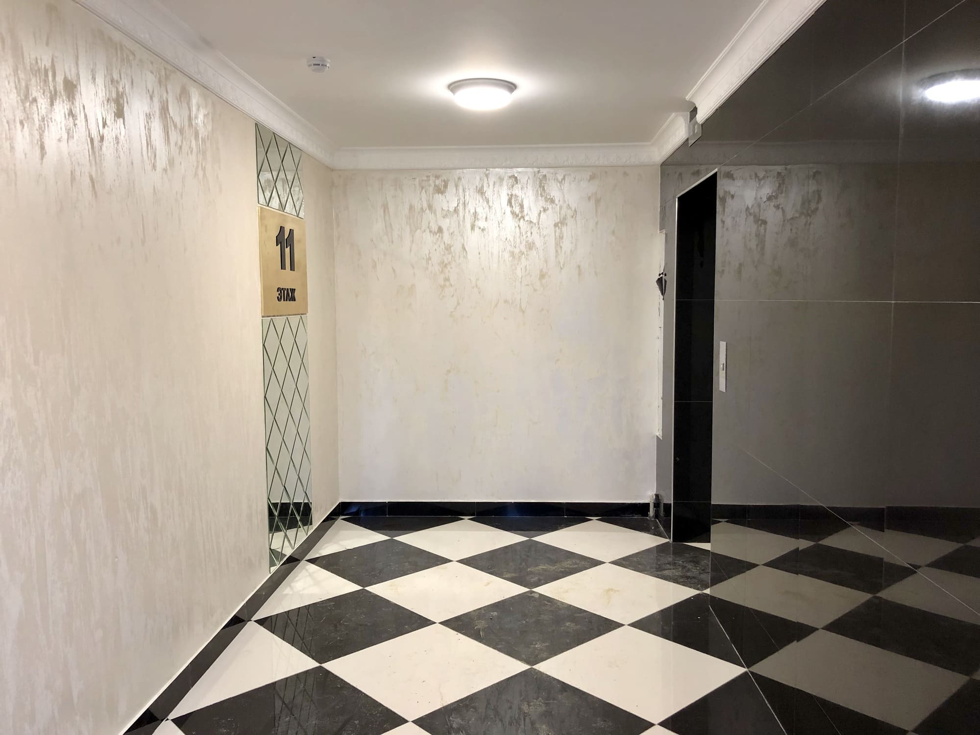 Галерея  ДКТ Мариинский Бульвар 21