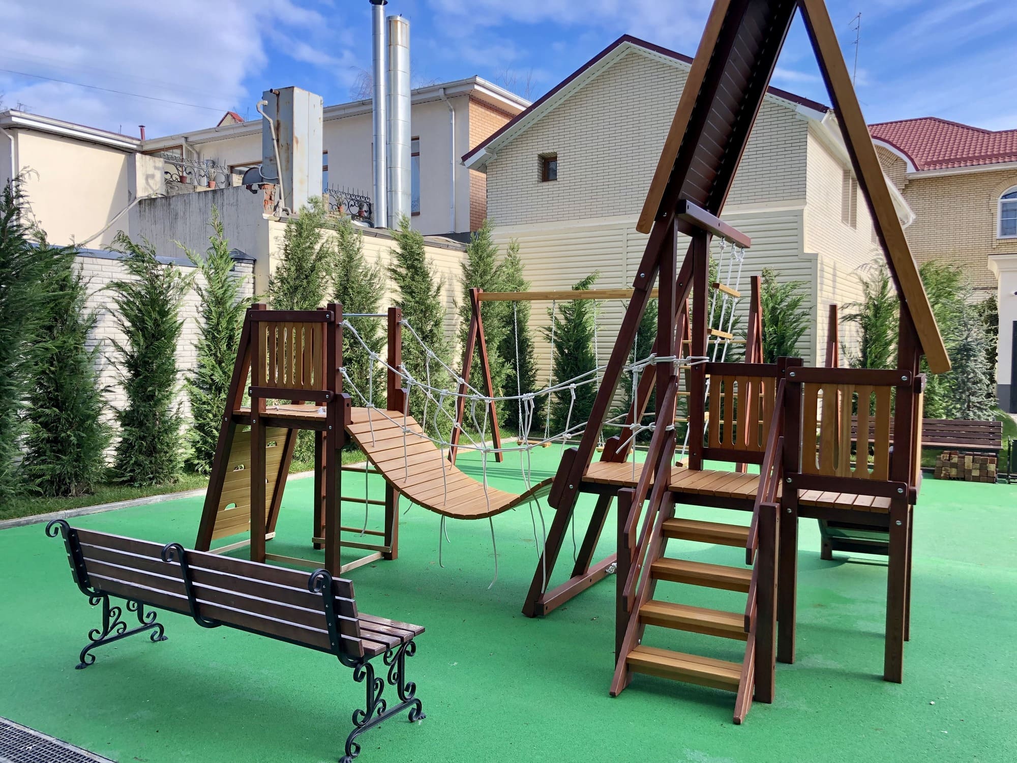 Галерея  ДКТ Мариинский Бульвар 7