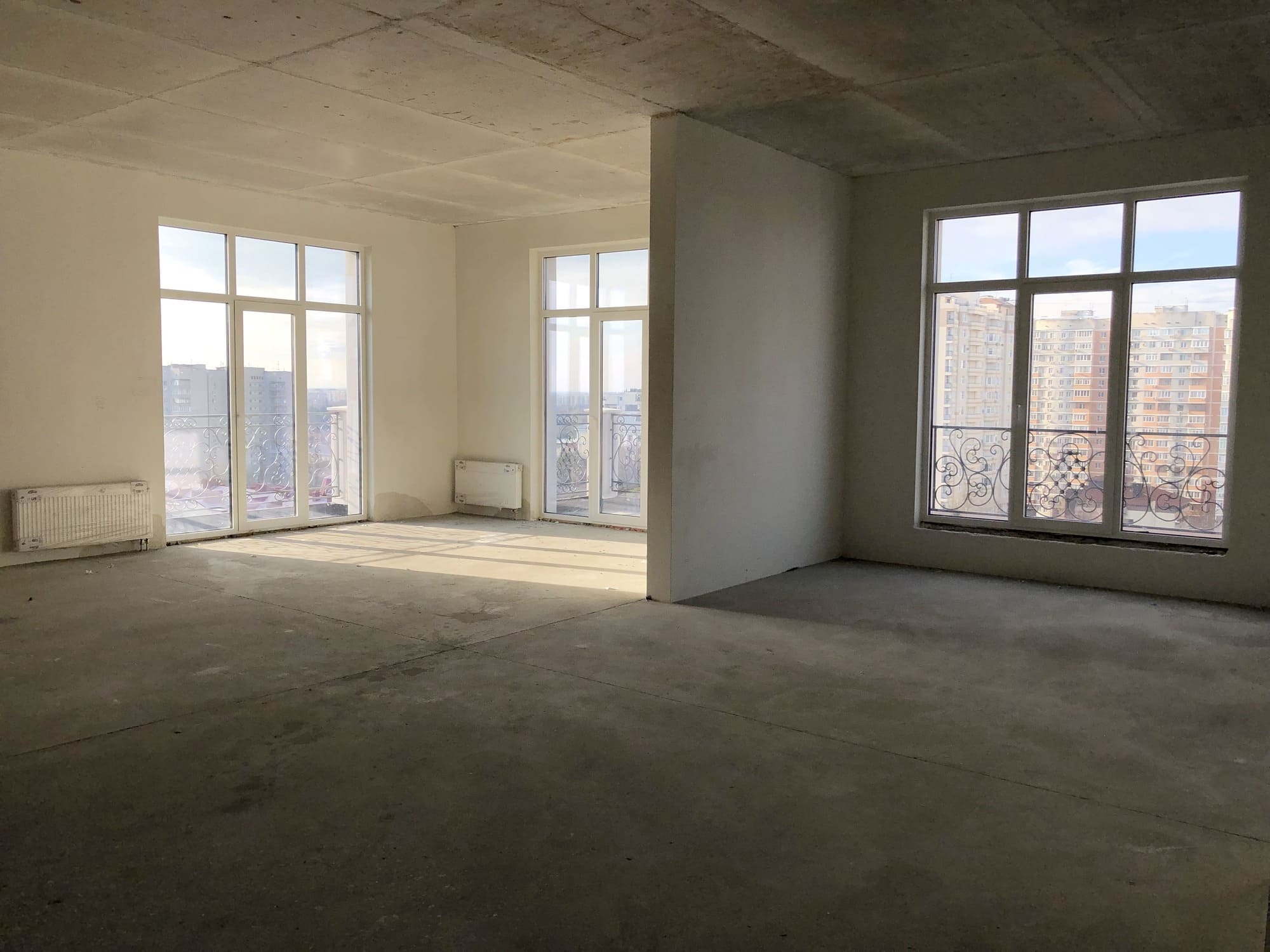 Галерея  ДКТ Мариинский Бульвар 22